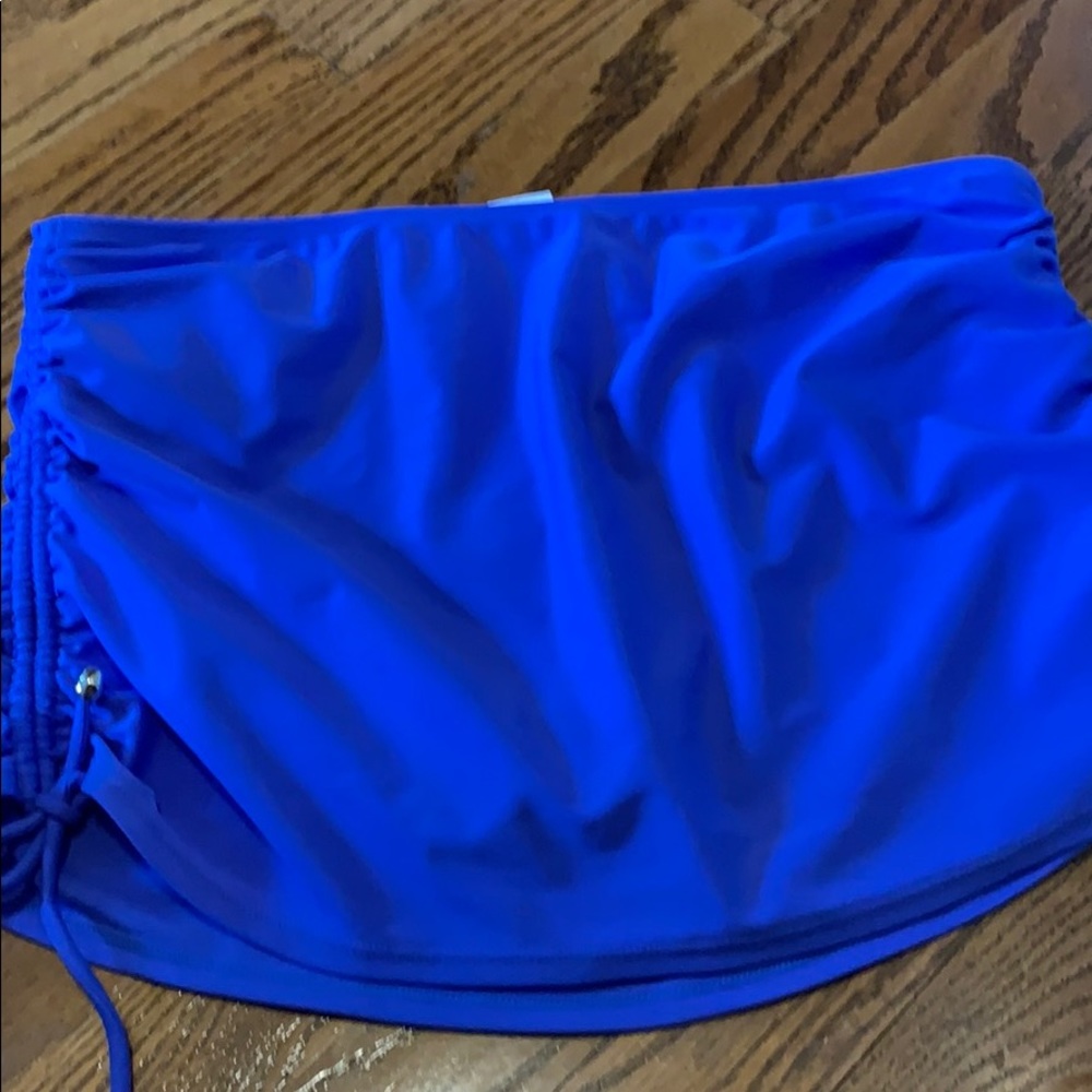 Women’s bathing suit bottom skirt with built in bikini bottom